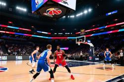 比分胶着，悬念迭起令人热血沸腾