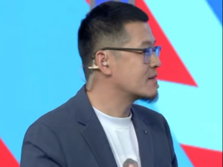 开云体育入口-杨毅谈易建联专访节目:不要赋予太深意义网友审判什么？