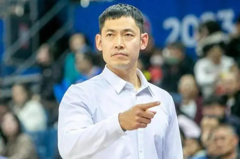 开云体育网页版-包含北控官宣：接受闵鹿蕾辞职致以崇高敬意聘请张庆鹏出任主教练的词条