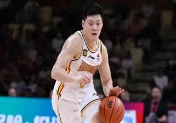 开云体育登录-辽宁队迎接新教练，备战突破之战